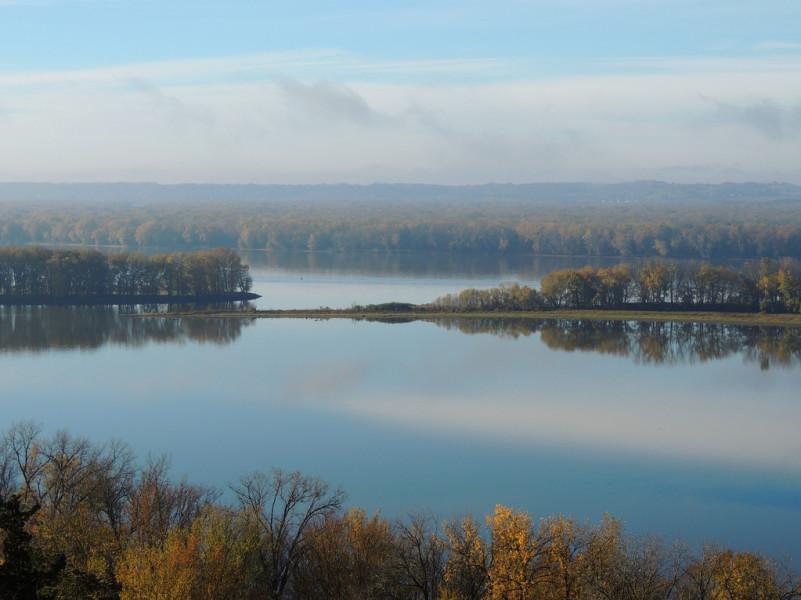 hist-4043-photo-Upper Mississippi River Overview