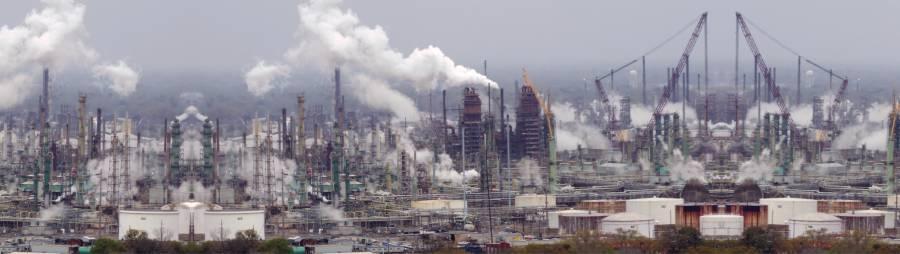 Solutions Hero Image Toxic Industry Exxon Oil Refinery